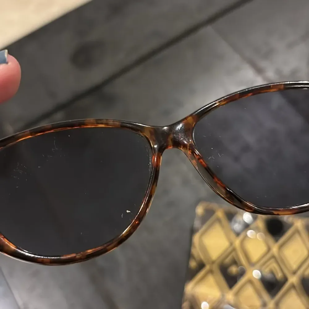 Diane Von Furstenberg Tortoise The Color Authority Sunglasses Luxury 56/16/145‌